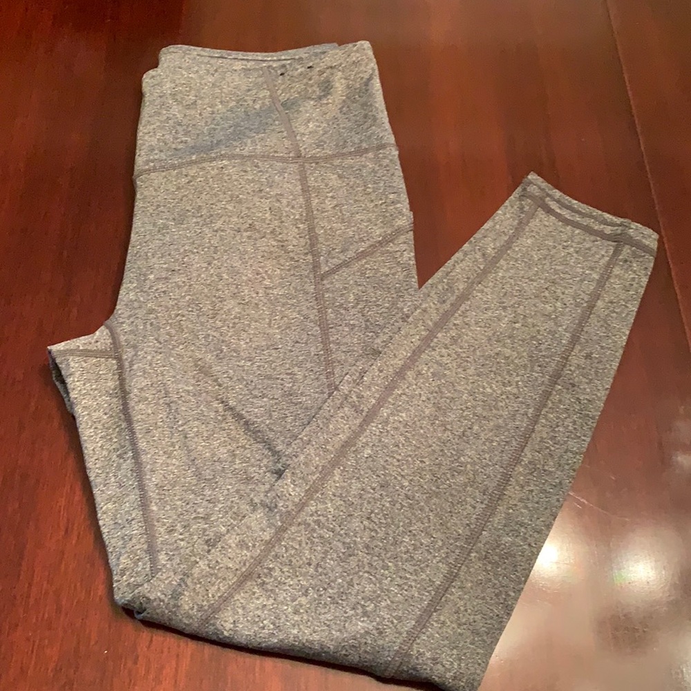 NWOT. RBX Leggings. Gray. Large